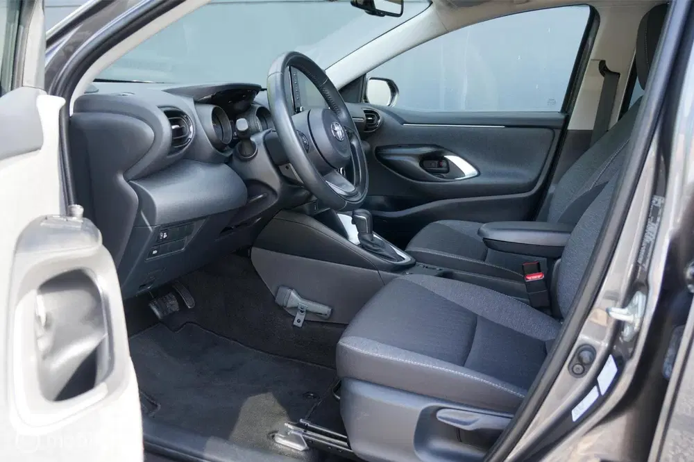Toyota Yaris 1.5 Hybrid Style Apple uit 2021, foto 8