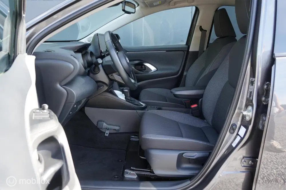 Toyota Yaris 1.5 Hybrid Style Apple uit 2021, foto 9