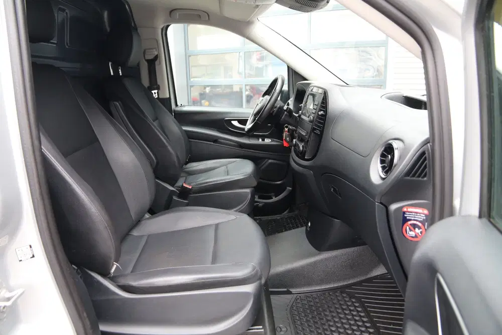 Mercedes-Benz Vito 114 CDI uit 2022, foto 9