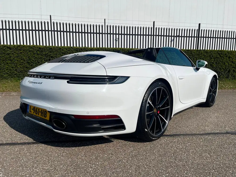 Porsche 911 3.0 Carrera 4 S uit 2019, foto 8