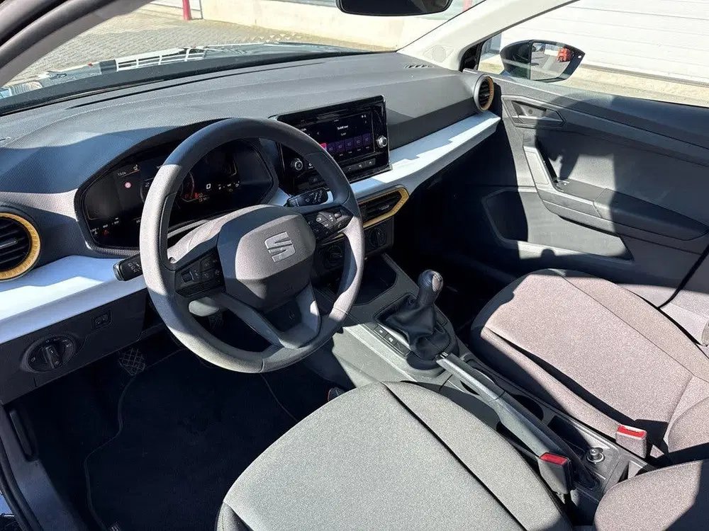 SEAT Ibiza 1.0 MPI Reference uit 2025, foto 11