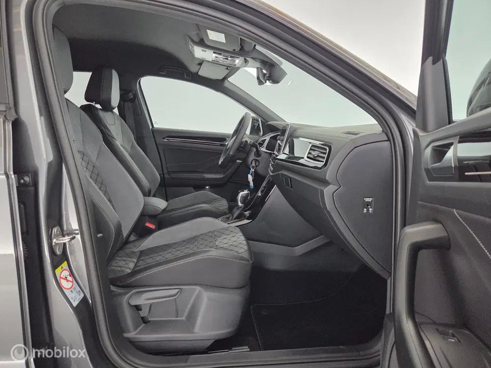 Volkswagen T-Roc 1.5 TSI Automaat R-Line nwmodel uit 2022, foto 9