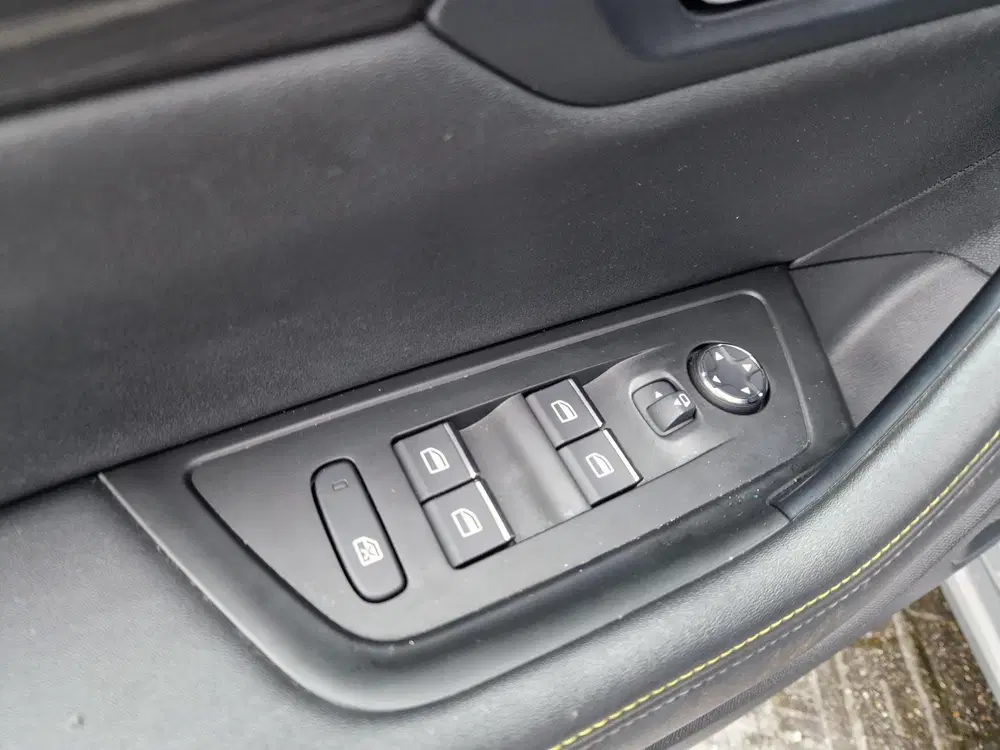 Peugeot 508 1.6 HYbrid Peugeot Sport Engineered 360pk uit 2023, foto 9