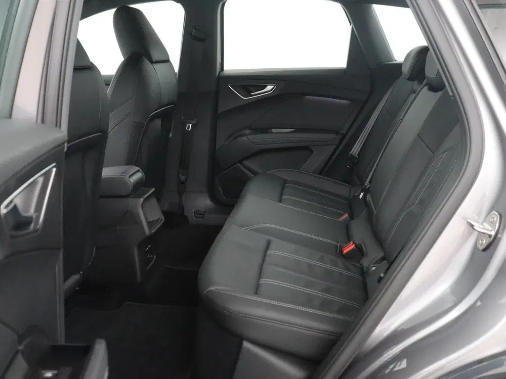 Audi Q4 e-tron 45 quattro Advanced edition 77 kWh uit 2022, foto 7