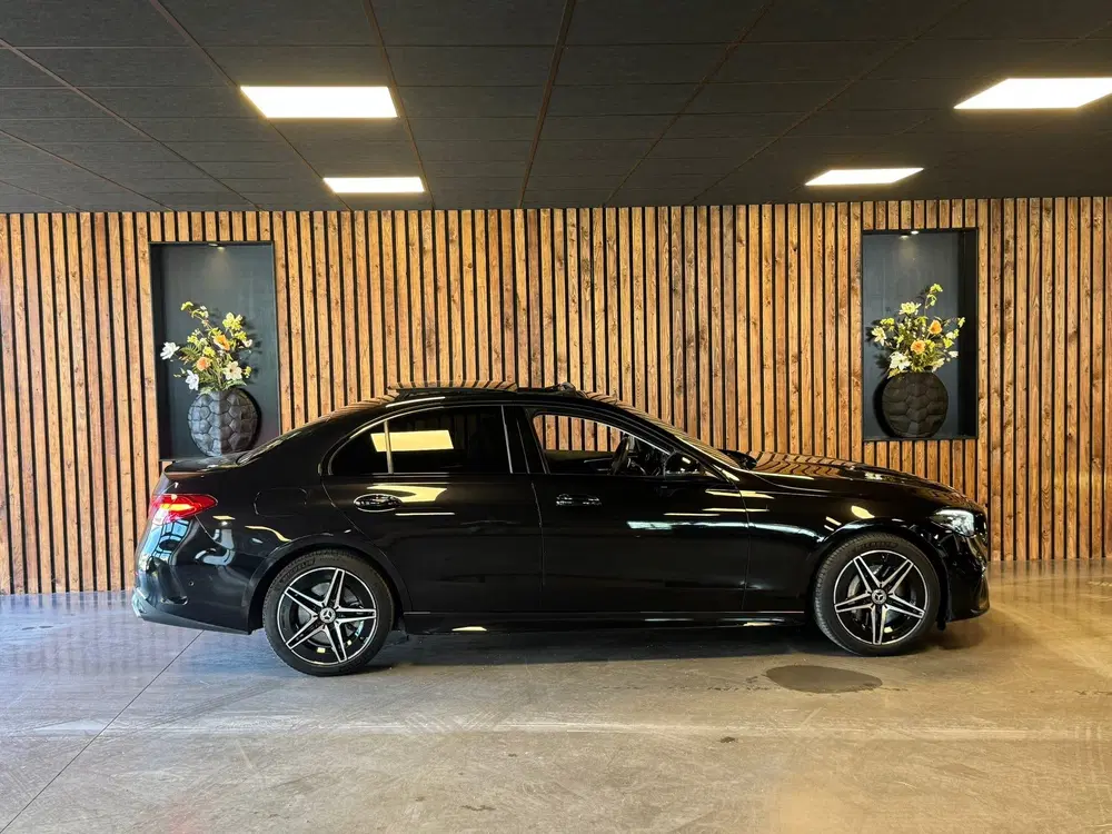 Mercedes-Benz C-Klasse 300 e AMG Line uit 2023, foto 9