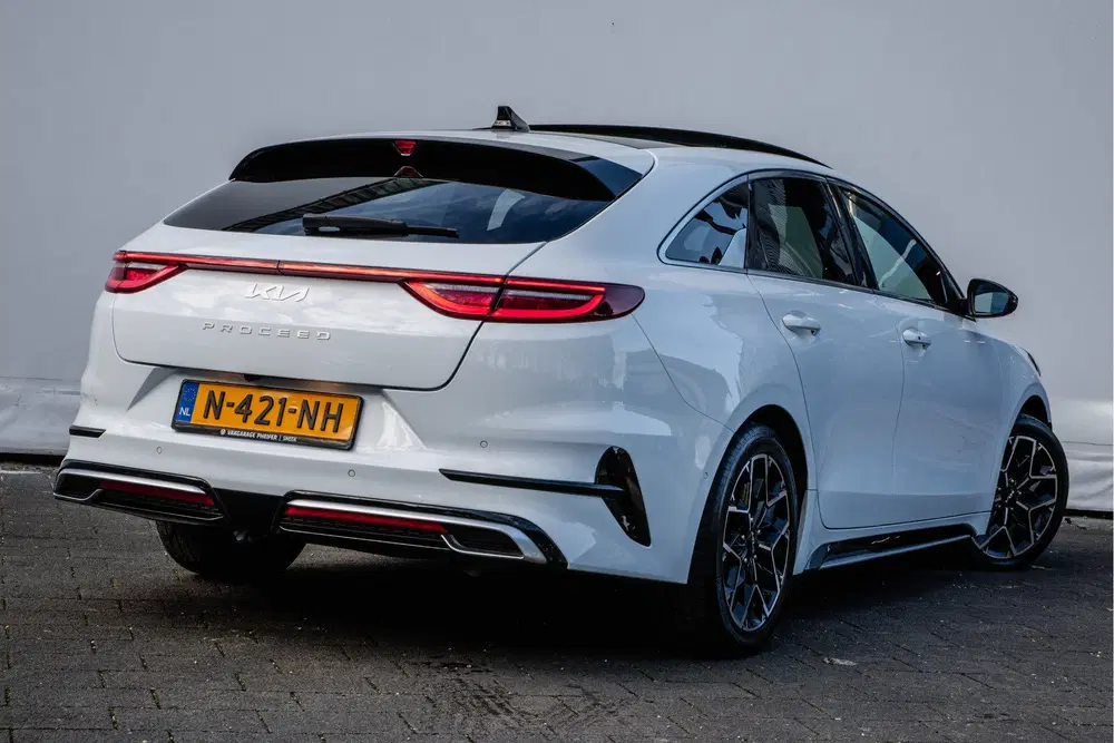Kia ProCeed 1.0 T-GDi 120pk GT-PlusLine Elek. panorama uit 2021, foto 10