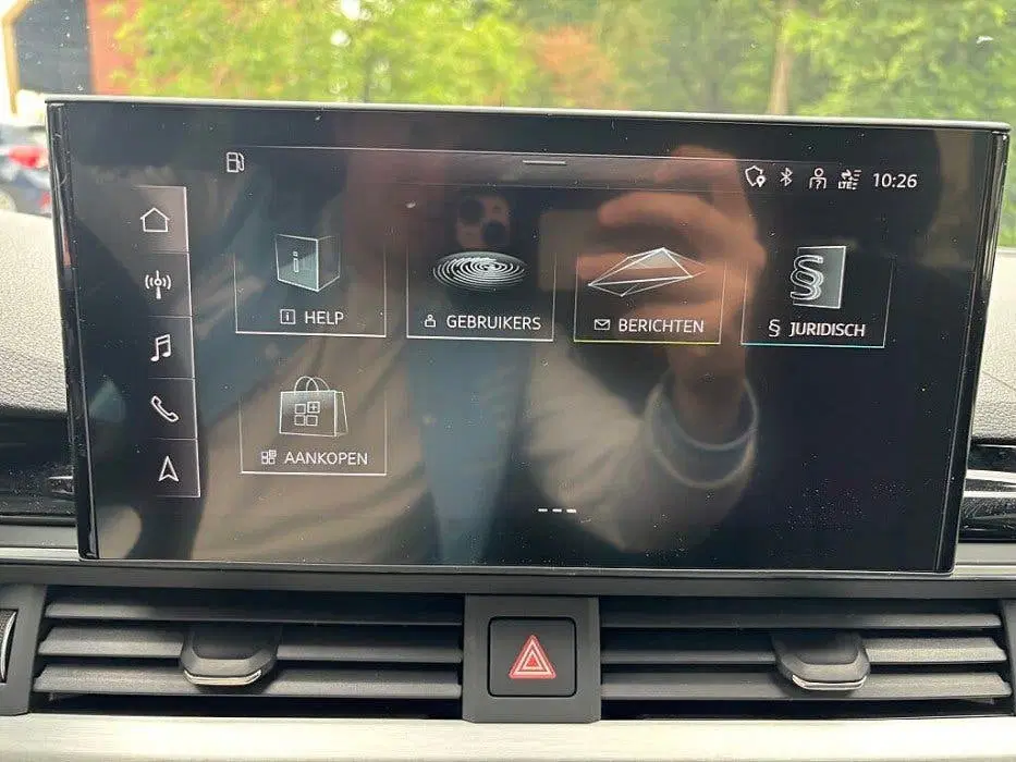 Audi A4 35 TFSI S Line uit 2022, foto 11