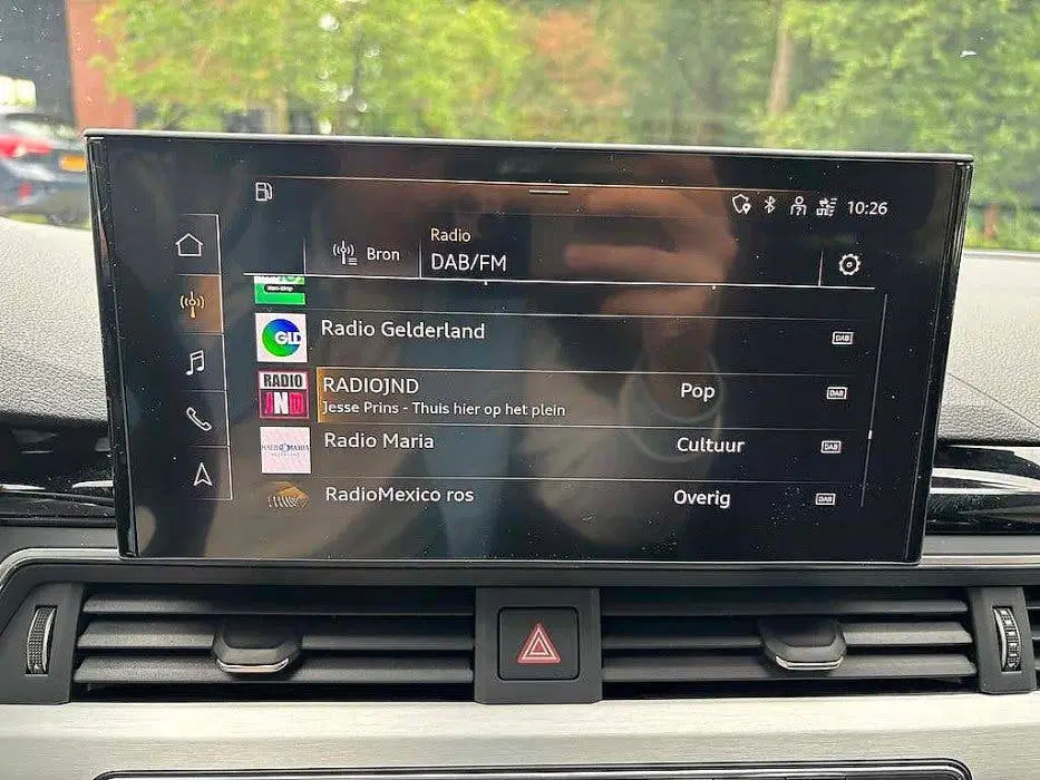 Audi A4 35 TFSI S Line uit 2022, foto 12