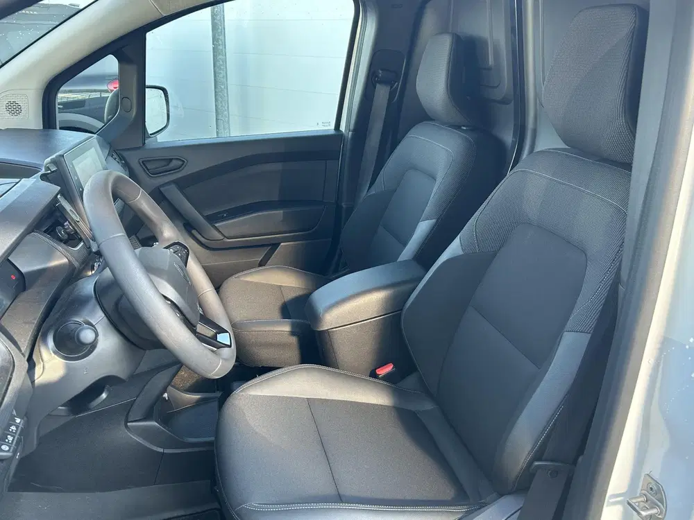 Renault Kangoo E-Tech Advance L2 44 kWh Demo uit 2025, foto 6
