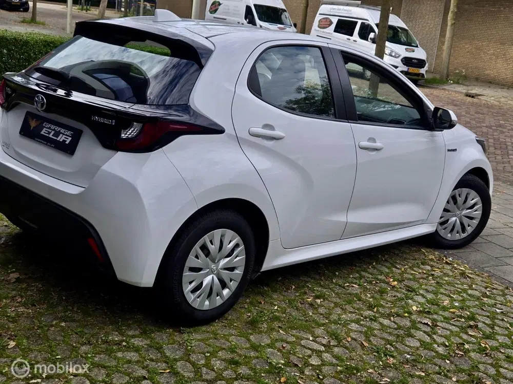 Toyota Yaris 1.5 Hybrid Active uit 2021, foto 6
