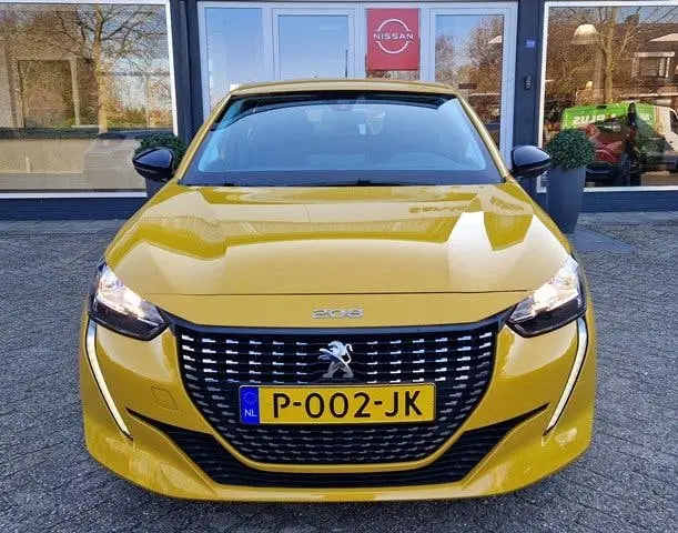 Peugeot 208 1.2 75PK PureTech Active uit 2022, foto 5