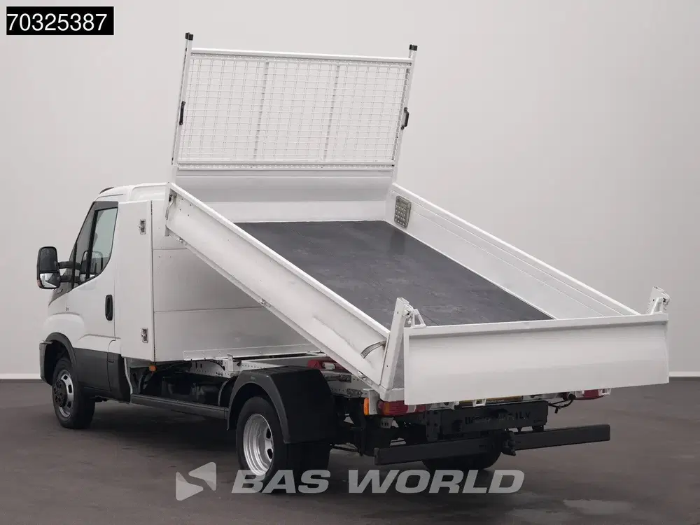 Iveco Daily 3.0L Kipper Doppelbereifung 3 uit 2022, foto 6