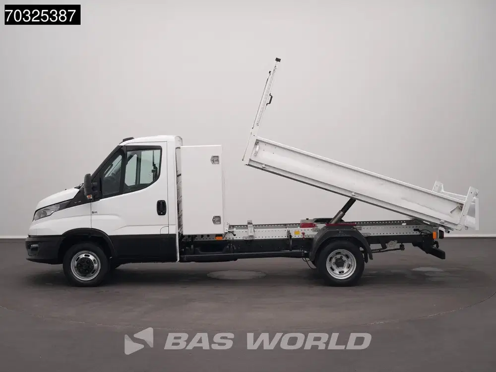 Iveco Daily 3.0L Kipper Doppelbereifung 3 uit 2022, foto 7