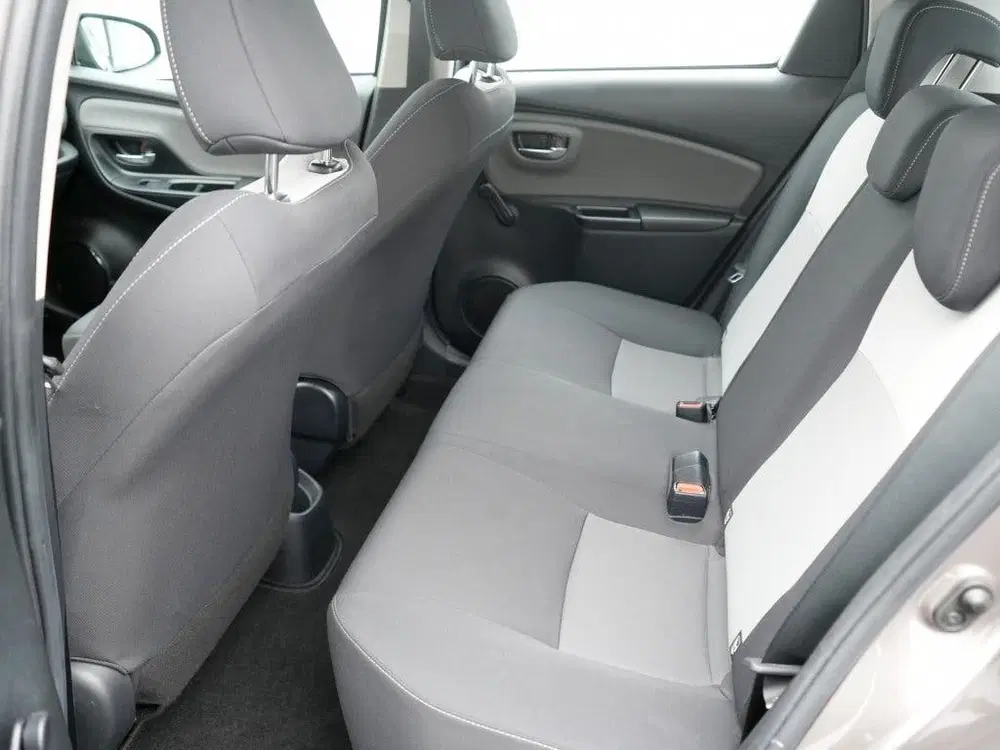 Toyota Yaris 1.0 VVT-i Comfort uit 2020, foto 15