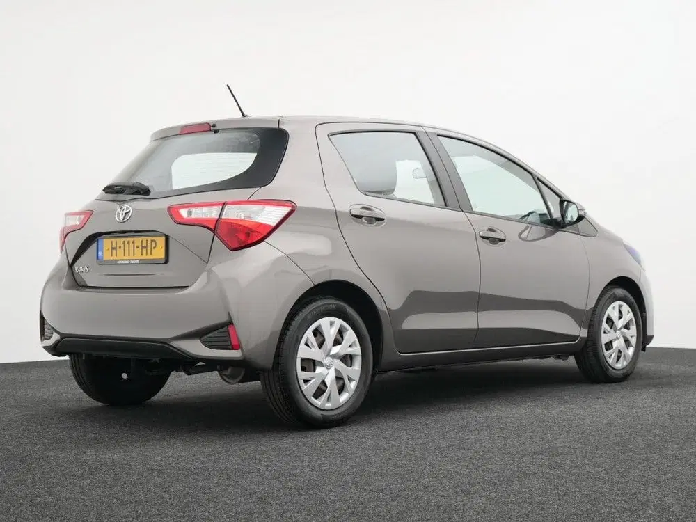 Toyota Yaris 1.0 VVT-i Comfort uit 2020, foto 2