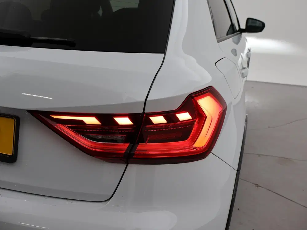 Audi A1 30 TFSI EPIC + VIRTUAL COCKPIT uit 2019, foto 10