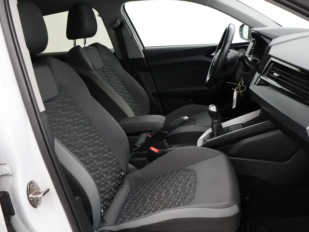 Audi A1 30 TFSI EPIC + VIRTUAL COCKPIT uit 2019, foto 9