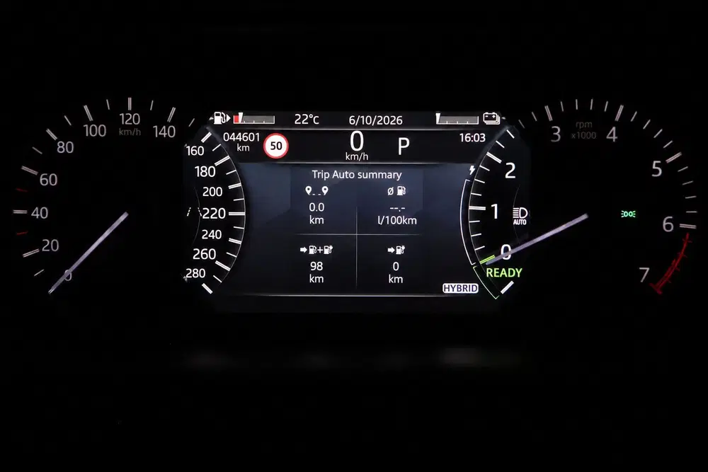 Land Rover Discovery Sport P300e 1.5 R-Dynamic SE uit 2023, foto 6
