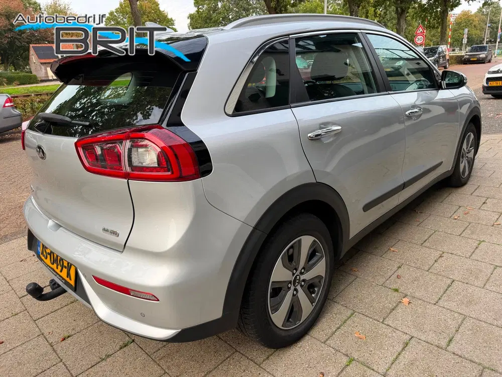 Kia Niro 1.6 GDi Hybrid DynamicLine uit 2019, foto 5