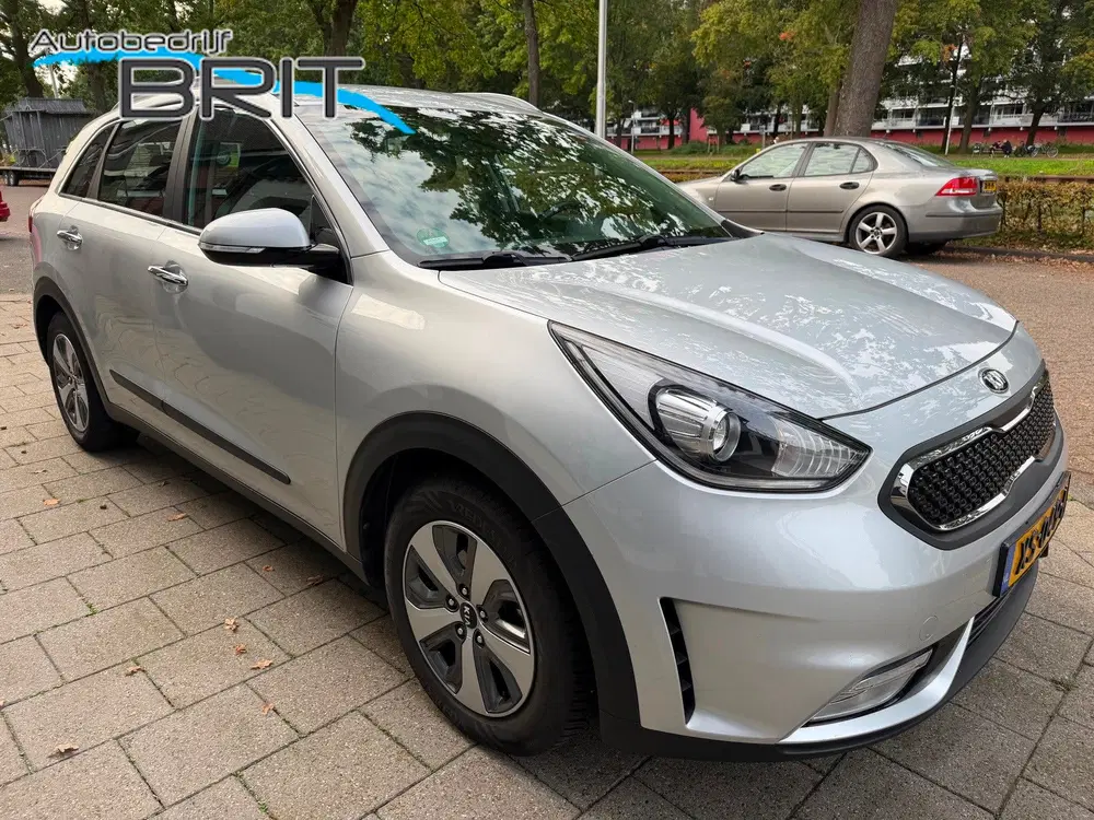 Kia Niro 1.6 GDi Hybrid DynamicLine uit 2019, foto 6