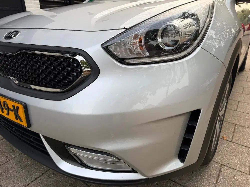 Kia Niro 1.6 GDi Hybrid DynamicLine uit 2019, foto 8