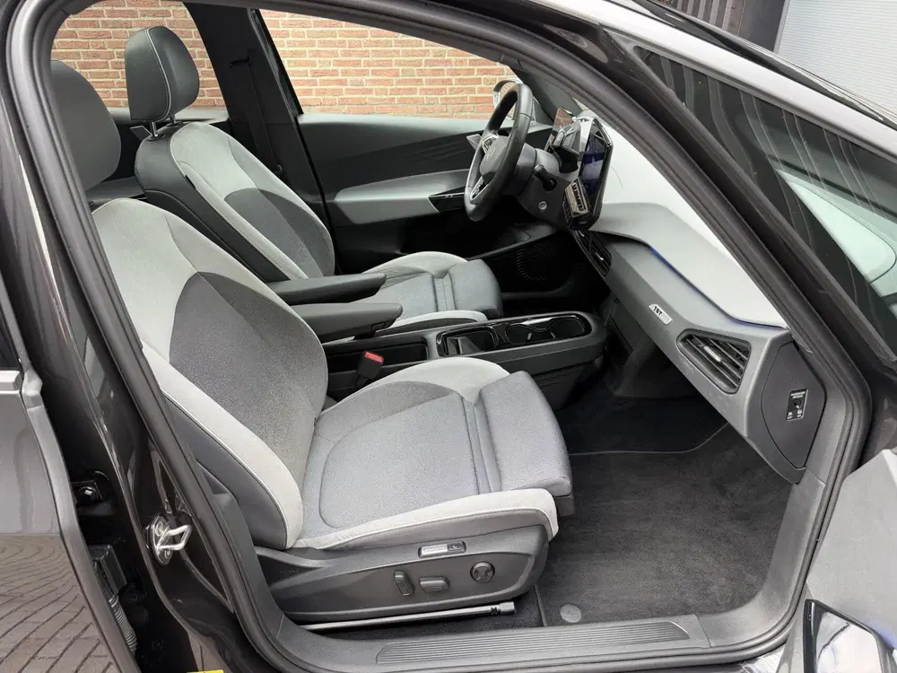 Volkswagen ID.3 First Plus 58 kWh uit 2020, foto 10