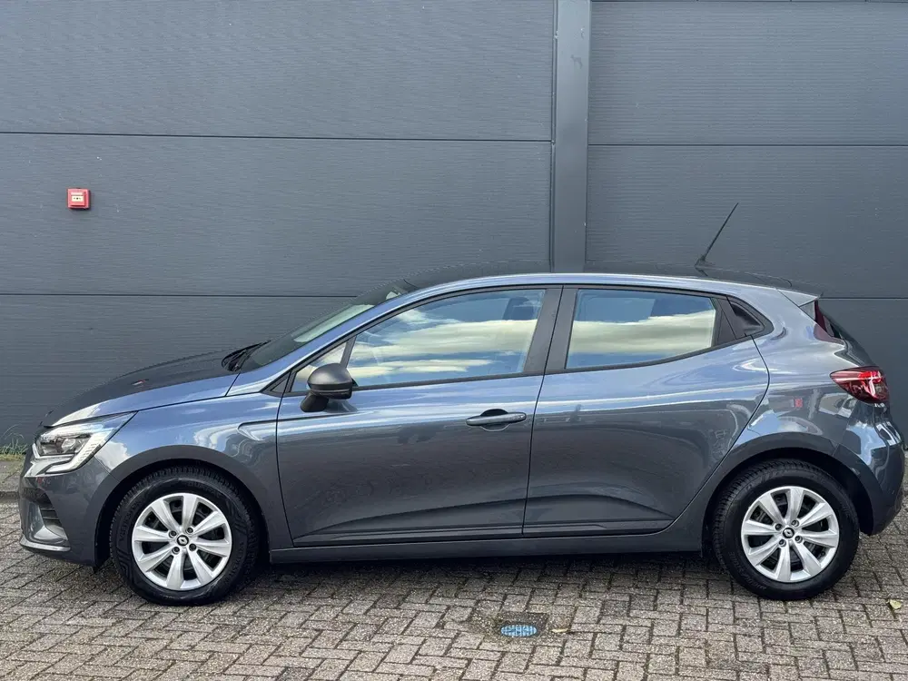 Renault Clio 1.0 TCe Life uit 2022, foto 4