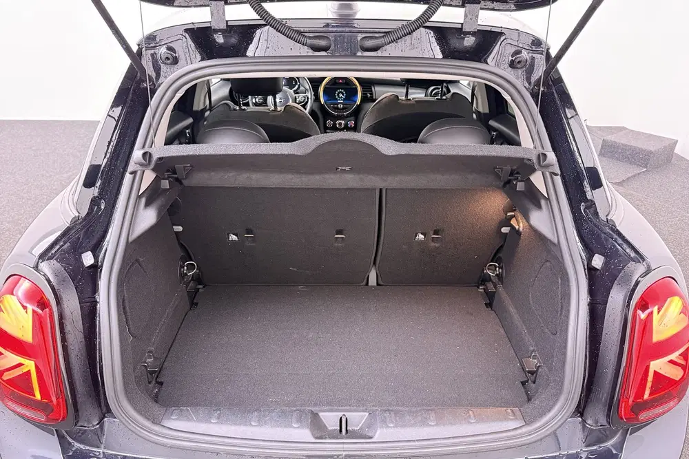 Mini Cooper 1.5 136 PK Aut. Cooper Business+ Harman uit 2021, foto 13