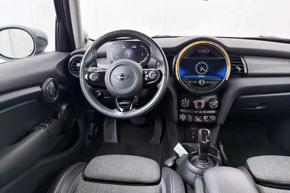 Mini Cooper 1.5 136 PK Aut. Cooper Business+ Harman uit 2021, foto 8