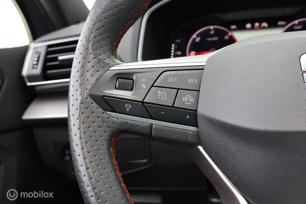SEAT Tarraco 1.4 TSI e-Hybrid PHEV FR uit 2022, foto 7