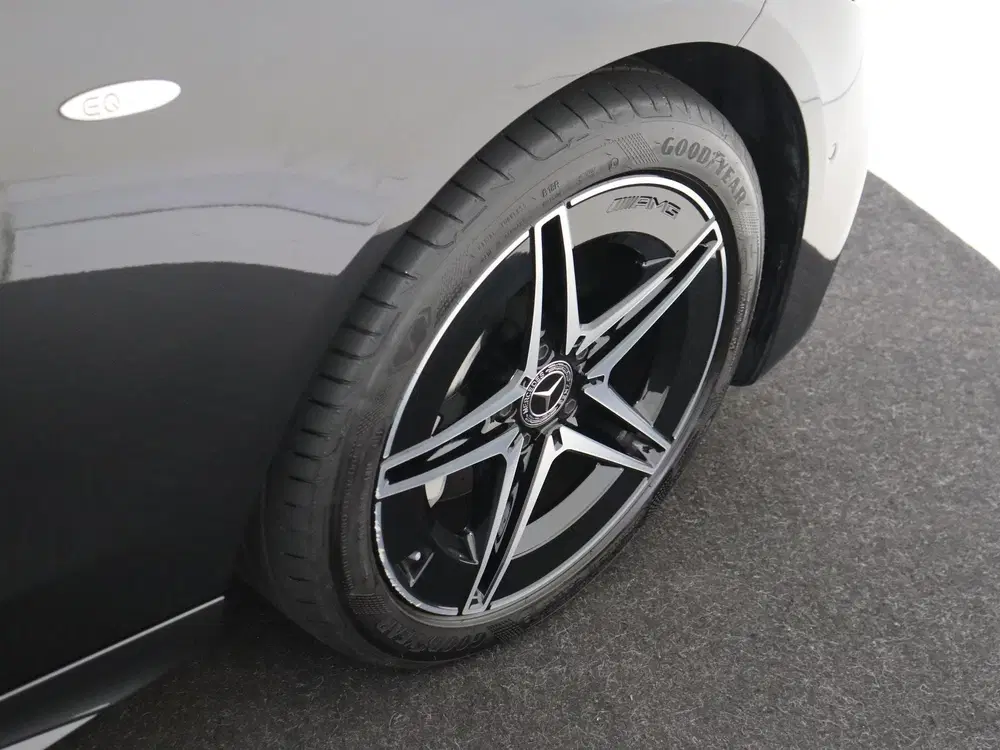 Mercedes-Benz C-Klasse 300 e Business Solution AMG uit 2025, foto 10