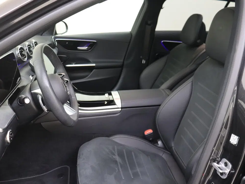 Mercedes-Benz C-Klasse 300 e Business Solution AMG uit 2025, foto 14