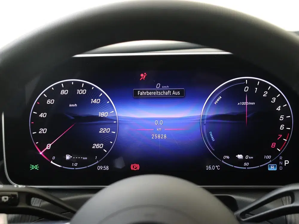 Mercedes-Benz C-Klasse 300 e Business Solution AMG uit 2025, foto 15