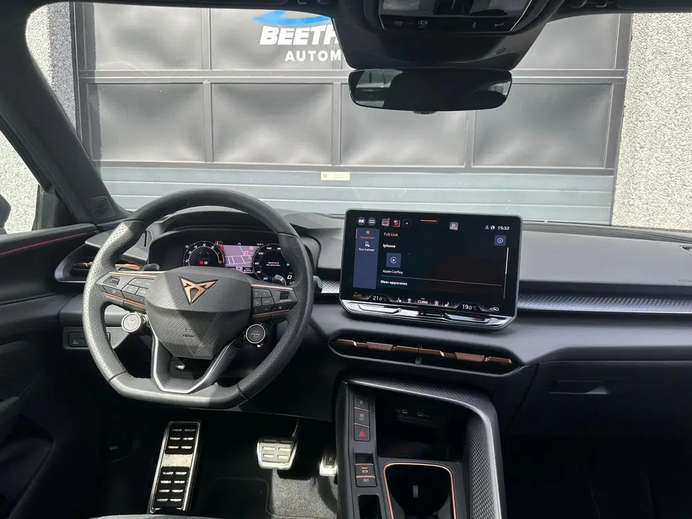 Cupra Terramar 1.5 TSI e-Hybrid Keyless Pano uit 2024, foto 10