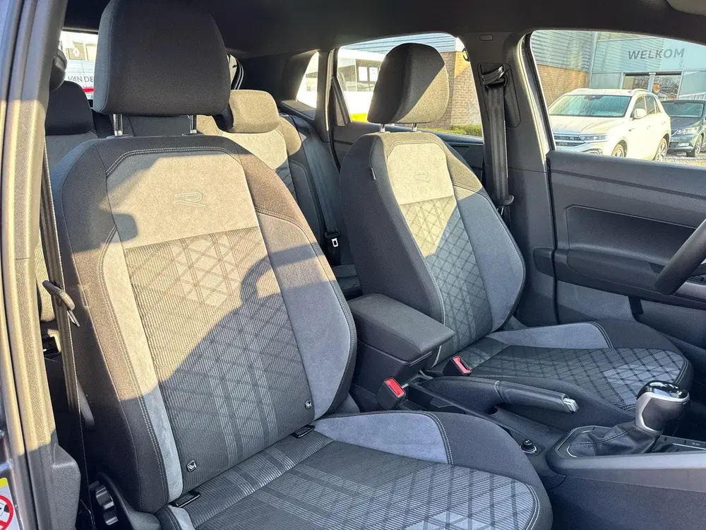Volkswagen Polo 1.0 TSI R-Line uit 2025, foto 8