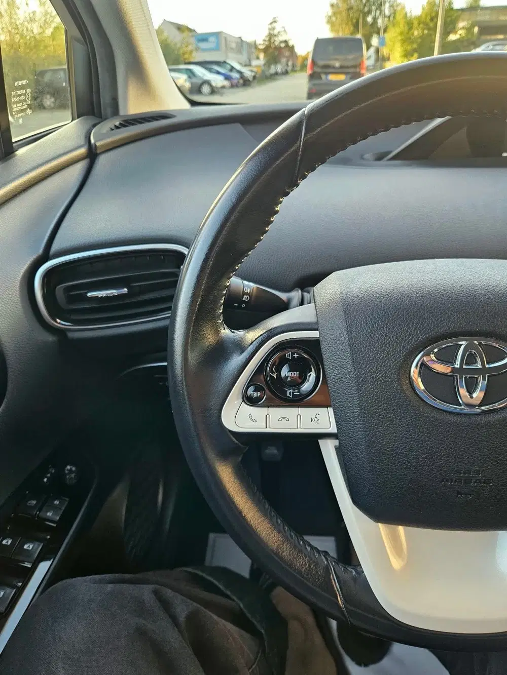 Toyota Prius Wij hebben nog goede Hybride Toyota`s>> dr uit 2019, foto 12