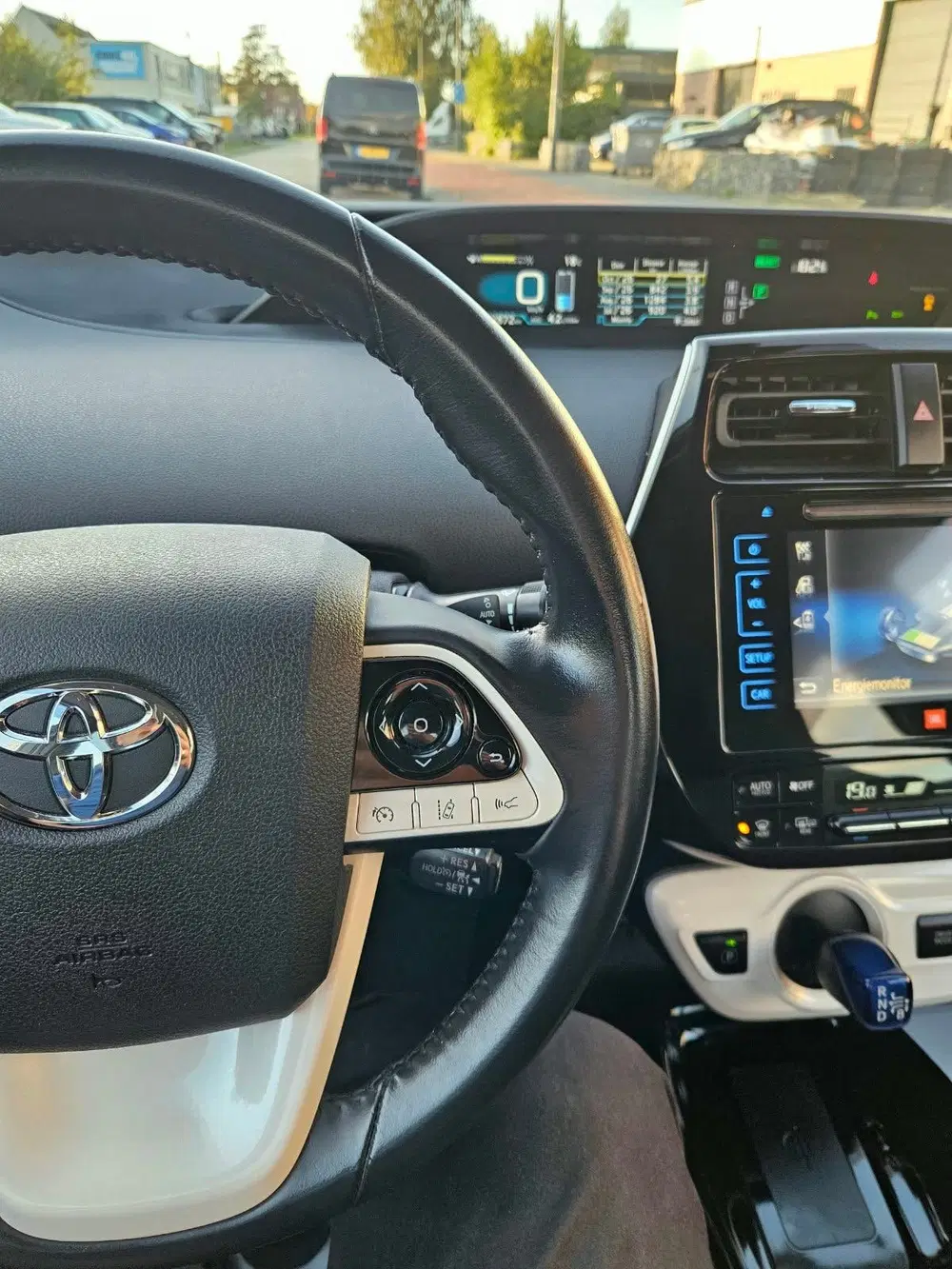Toyota Prius Wij hebben nog goede Hybride Toyota`s>> dr uit 2019, foto 13