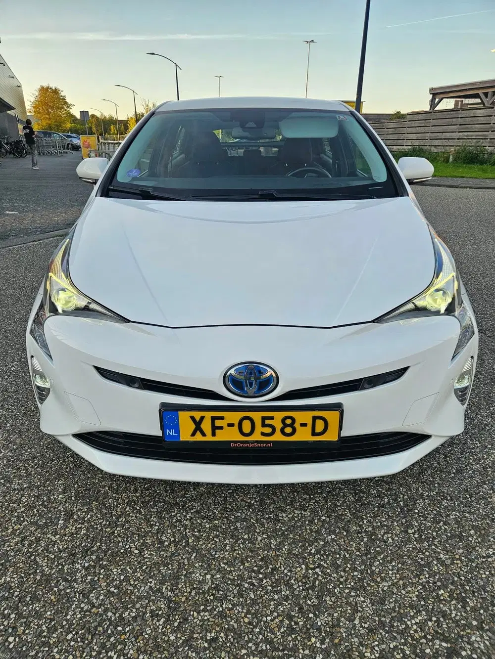 Toyota Prius Wij hebben nog goede Hybride Toyota`s>> dr uit 2019, foto 8