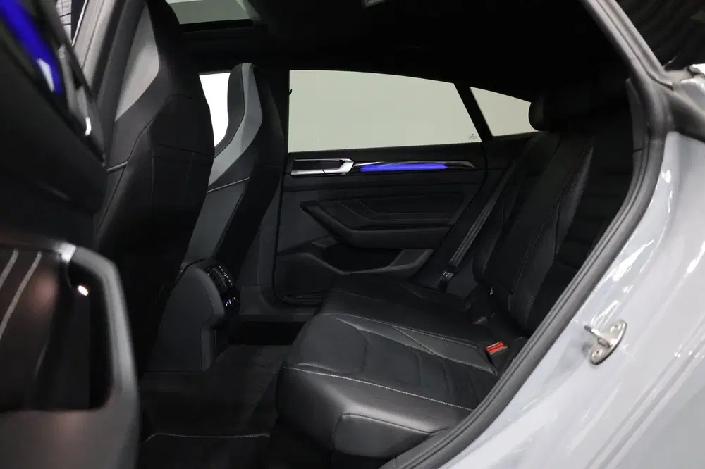 Volkswagen Arteon 2.0 TSI 3x R-line BTW uit 2022, foto 13