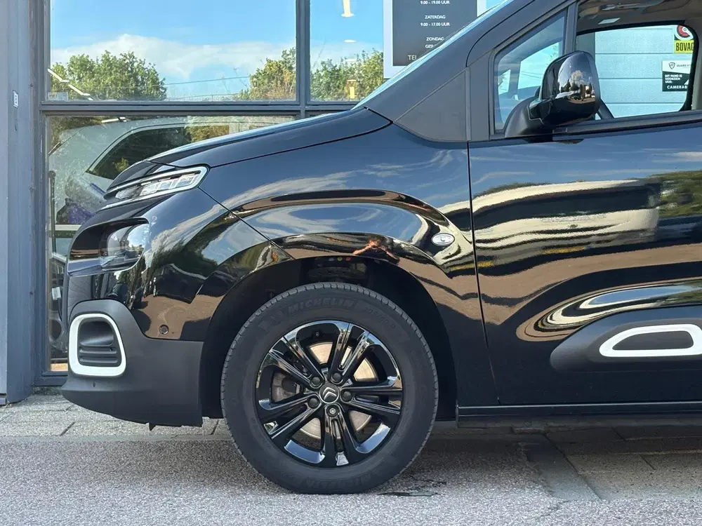 Citroën Berlingo Citroen Berlingo 1.2 PureTech Shine uit 2023, foto 10