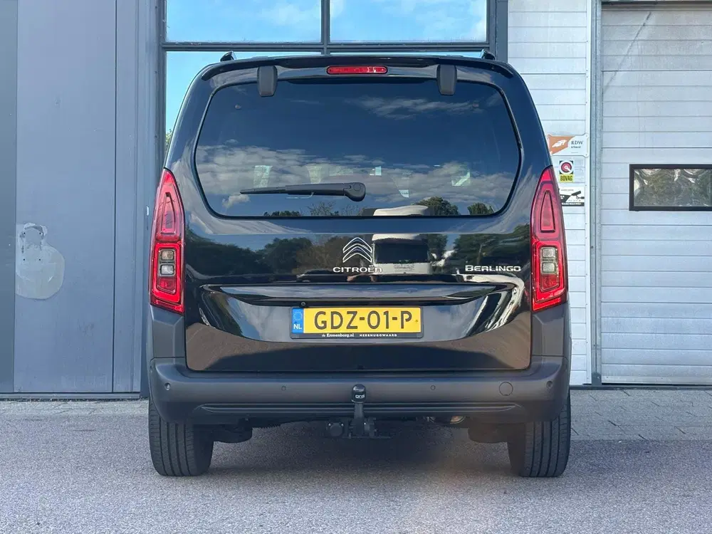 Citroën Berlingo Citroen Berlingo 1.2 PureTech Shine uit 2023, foto 14
