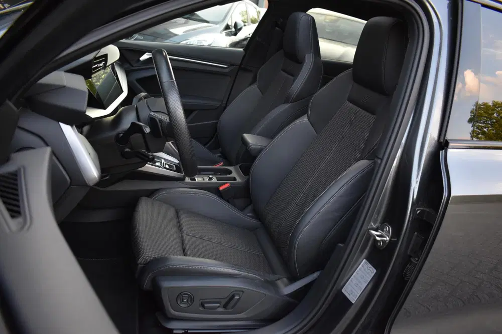 Audi S3 2.0 TFSI quattro Pano Massage Keyless Lane uit 2023, foto 11