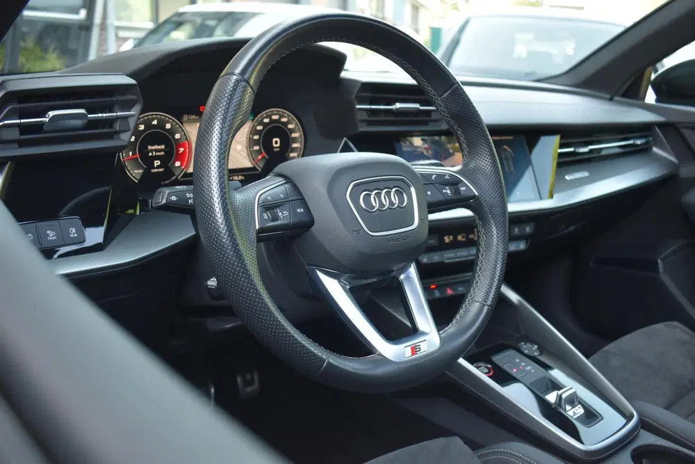 Audi S3 2.0 TFSI quattro Pano Massage Keyless Lane uit 2023, foto 14