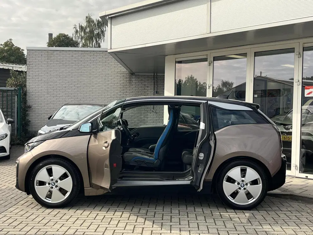 BMW i3 GROTE BATTERIJ 120Ah 42 kWh SOH 94% CAMERA uit 2019, foto 4