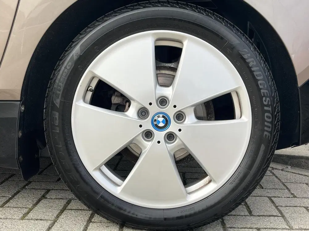 BMW i3 GROTE BATTERIJ 120Ah 42 kWh SOH 94% CAMERA uit 2019, foto 9