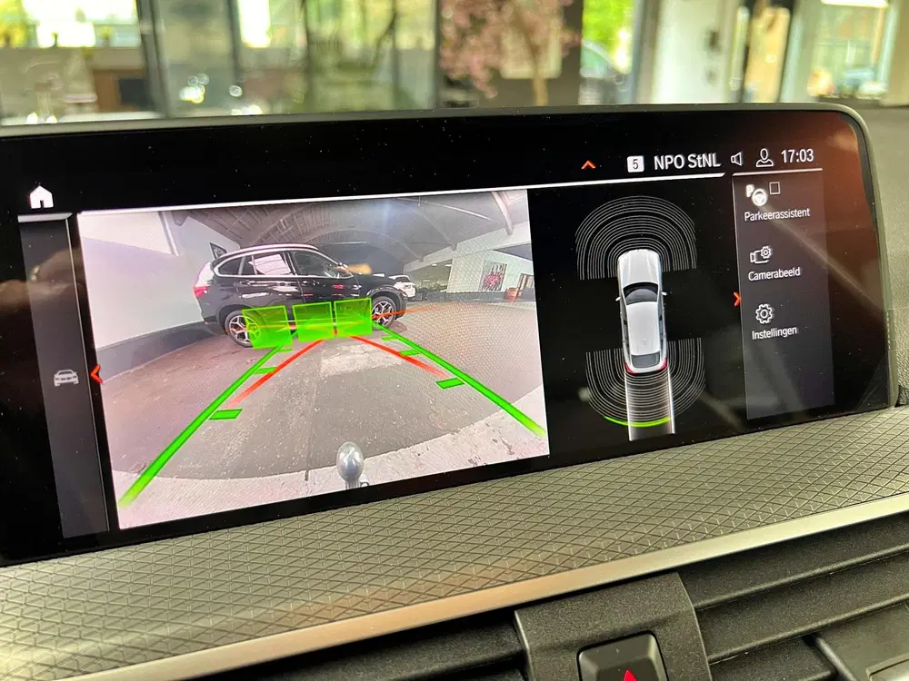 BMW X4 xDrive20i High Executive Edition M Sport uit 2020, foto 13