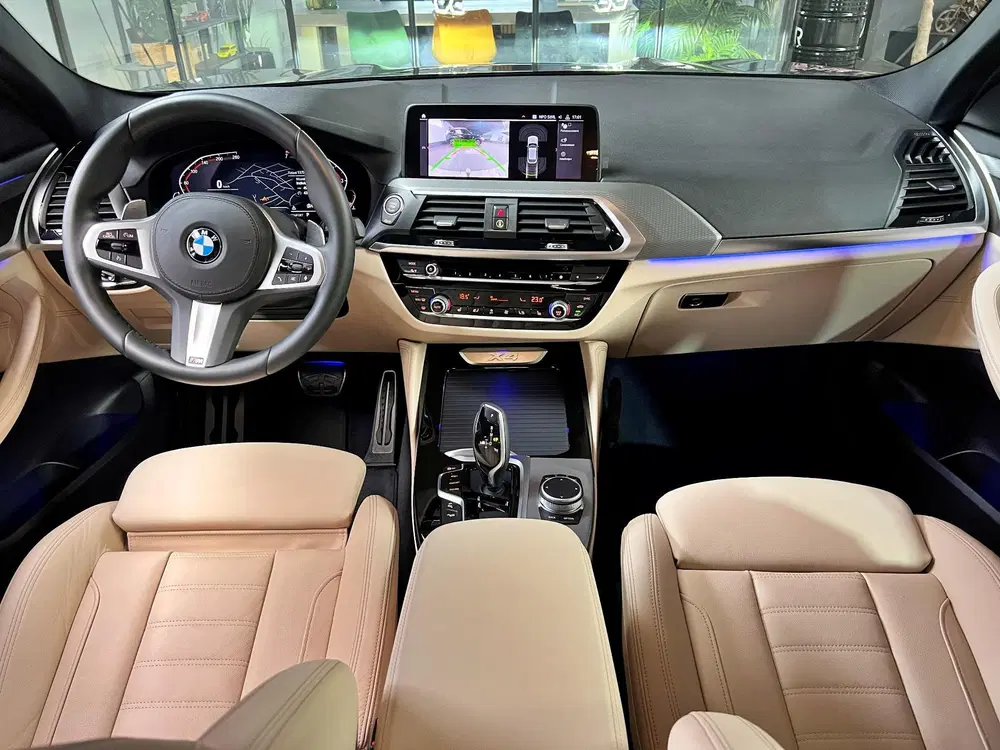 BMW X4 xDrive20i High Executive Edition M Sport uit 2020, foto 6