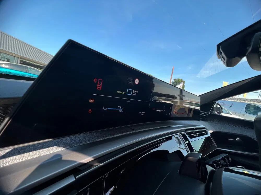 Peugeot 5008 1.6 Plug-in Hybrid 195 GT 7p uit 2026, foto 14