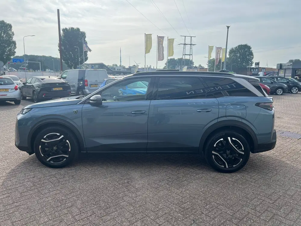 Peugeot 5008 1.6 Plug-in Hybrid 195 GT 7p uit 2026, foto 5