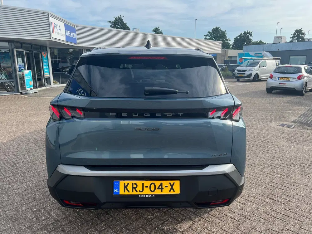 Peugeot 5008 1.6 Plug-in Hybrid 195 GT 7p uit 2026, foto 7
